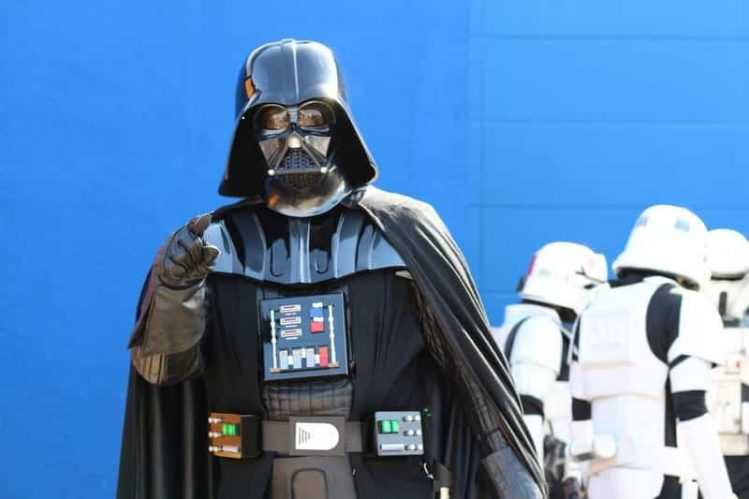 Darth Vader war nur einer der "Ehrengäste" auf der Smyths-Toys-Willkommensparty. Foto: André Volkmann