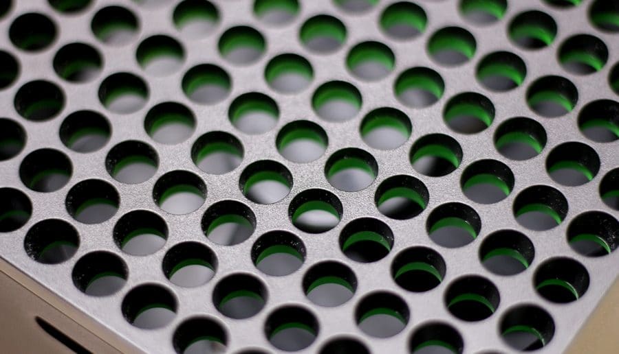 Under the perforated cover there is a powerful propeller on the top. Photo: Volkmann