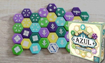 Board game review of Azul: The Queen's Gardens